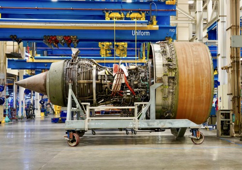 Pratt and Whitney PW4000 engine used on a Boeing 777 aircraft. San Francisco Airport 2022.