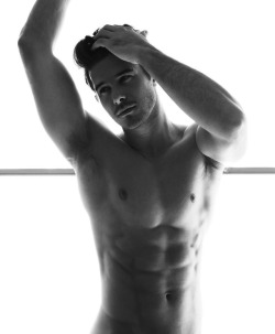 boyzoo:  Alex Prange