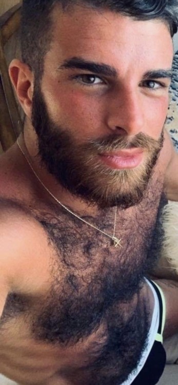 rjtieman: Eyes and fur!