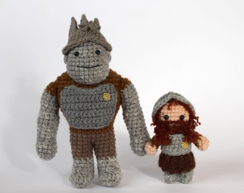 citywatchnewsfeed: discworldnerd: Ankh Morpork’s finest! Created by Lunascrafts (Kati) on Etsy