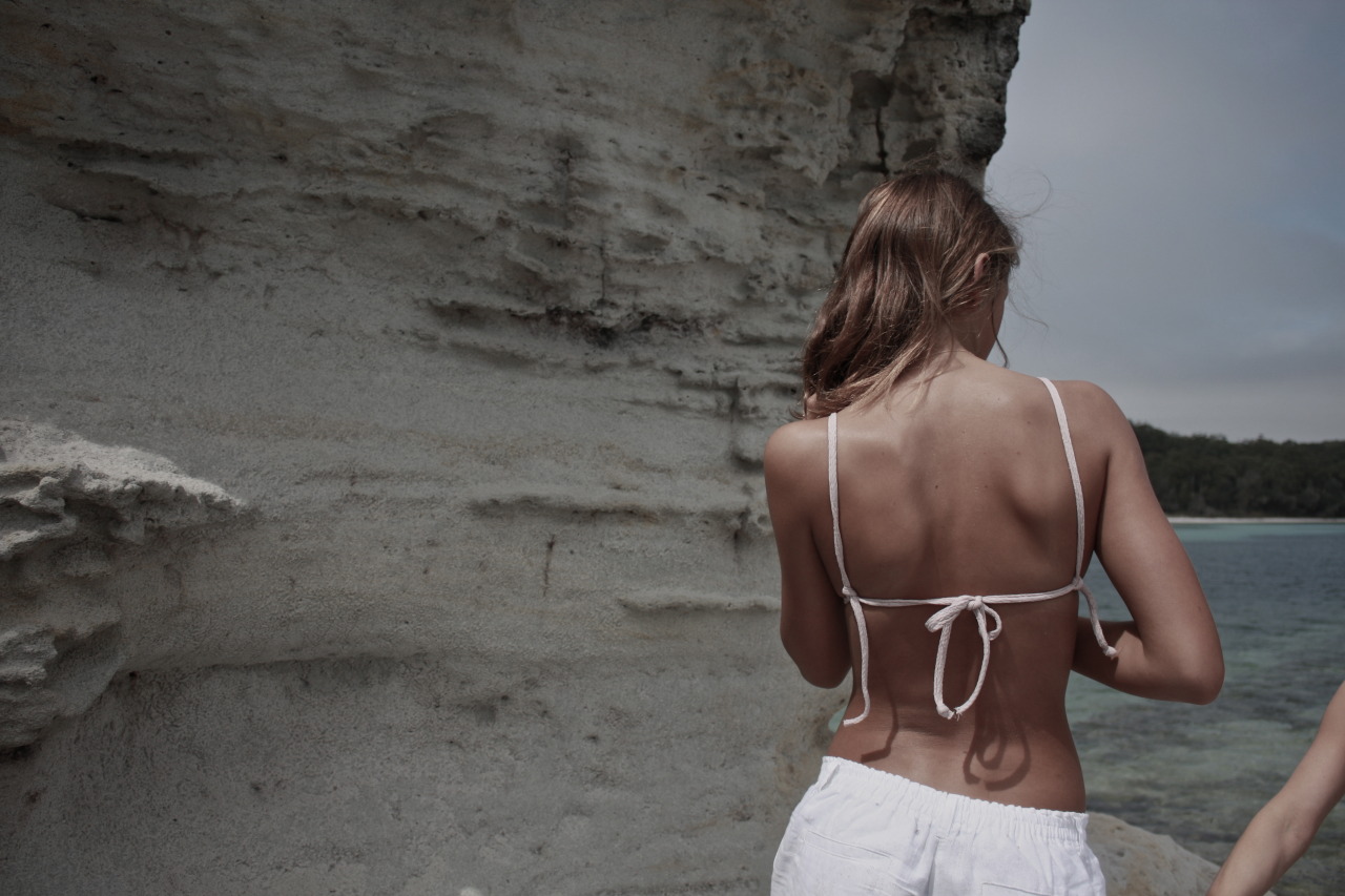 kaylakboyd:  Behind the scenes for ‘the native tan’,by Kayla Boyd model. alannah
