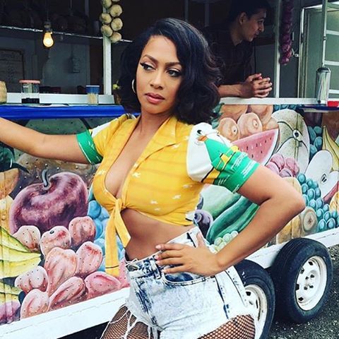 handsonexperiencexxx:  agymah7:  brownbeautiesparadise:  Mom Life #StayCute @Lala 🙌🏾🙌🏾🙌🏾  Butterscotch Monday - Lala Anthony      (via TumbleOn)