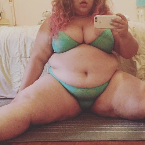 XXX fatslutdreamgirl:fall 2016 vs fall 2017 photo