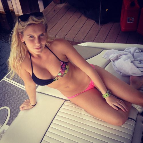 real-bikini-girls:Bikini Girl