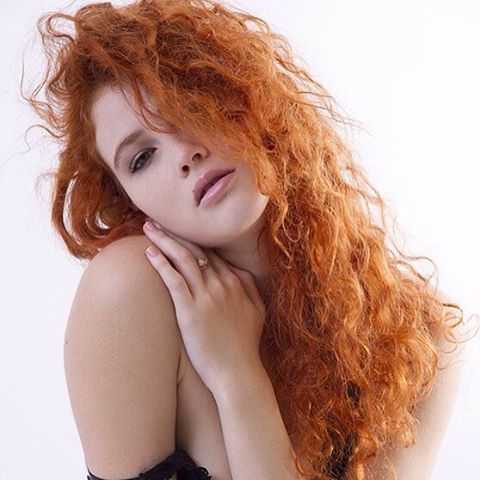 So curly, so beautiful! How about this hair?#redhead...