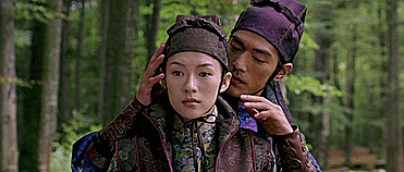 perfectframes:HOUSE OF FLYING DAGGERS / 2004 / ZHANG YIMOUI will tell all the girls to wear men’s cl