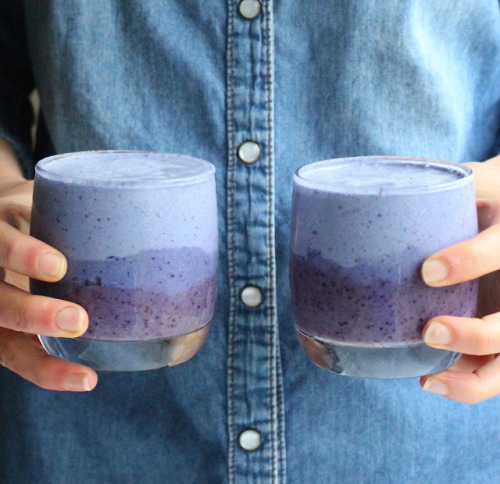 Fun lil blueberry and lavender smoothies ✨