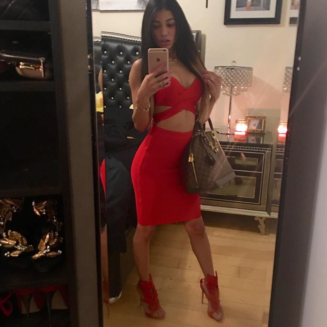 What I&rsquo;m wearing tonight ❤️💋 thanks to the fan that sent me this