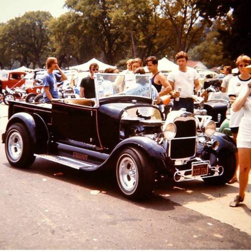 Aoooogah! Circa 1971 #hotrodhistory #vintagecar #hotrod #polishedslots #roadtrip #rodncustom #nsra #