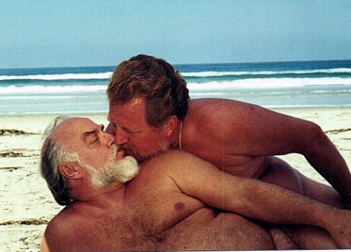 chubsden:two hot daddies - solo