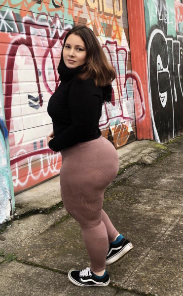 curvycurlycuties-deactivated202: