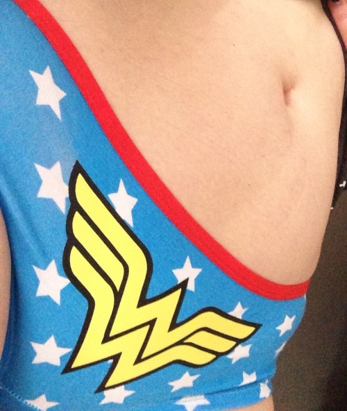 mywifeshot:  If I’m Wonder Woman, who are you ?