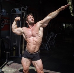 MUSCLE CORPS