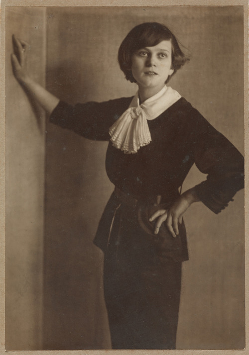 Emmy Hennings, 1910-1911