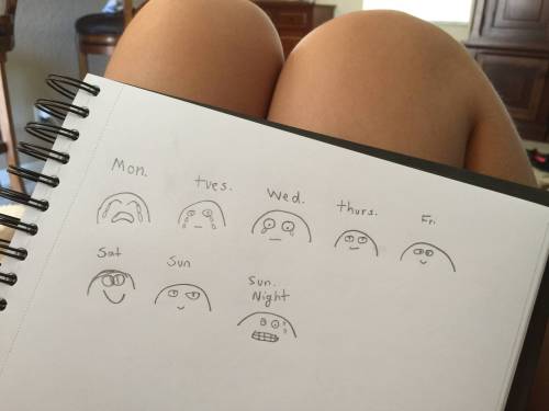 just-funny-pics:  11 yr old daughter drew this out of the blue. Looks like she’s got the futur