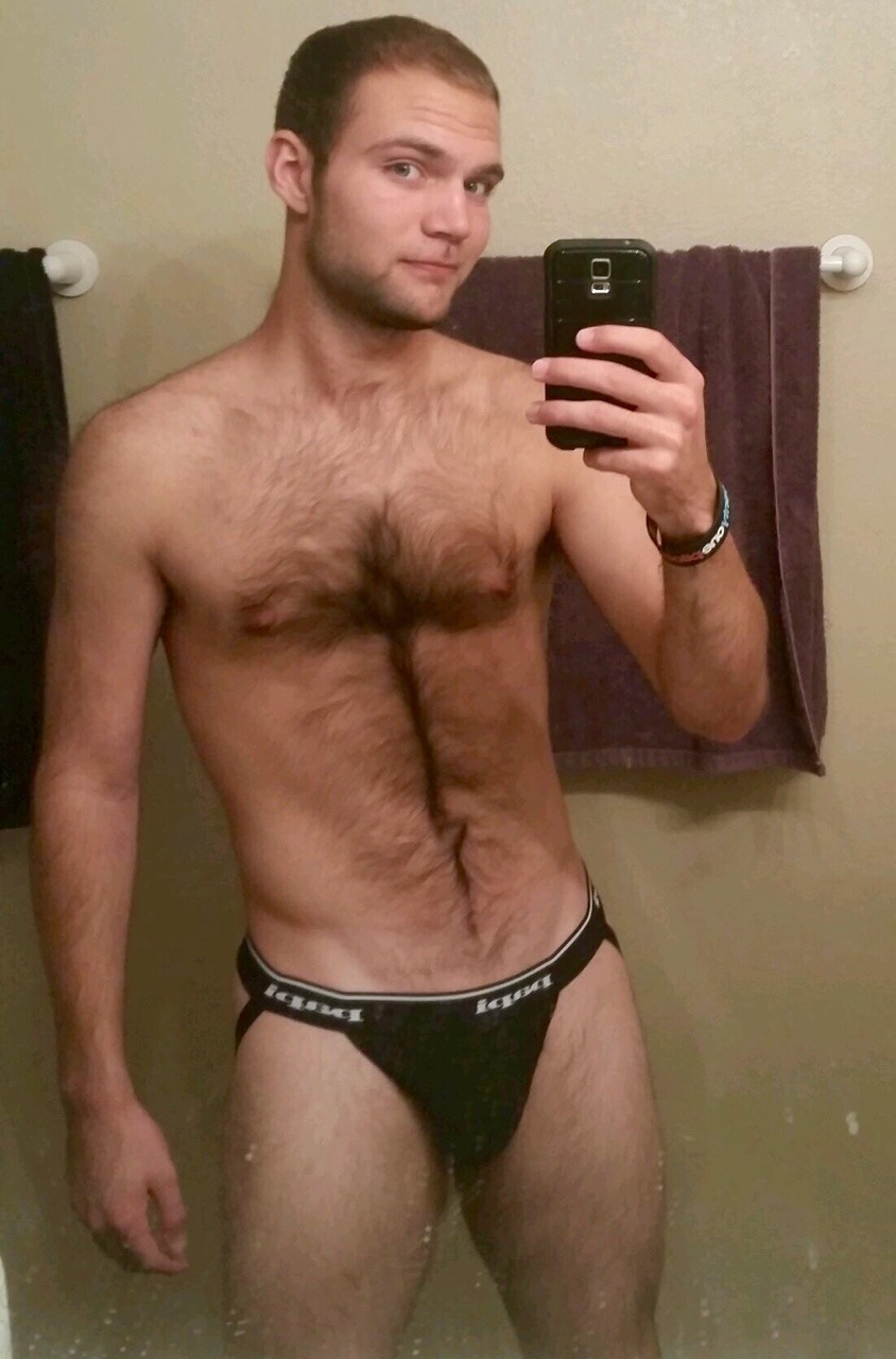 hairyguysanddaddies