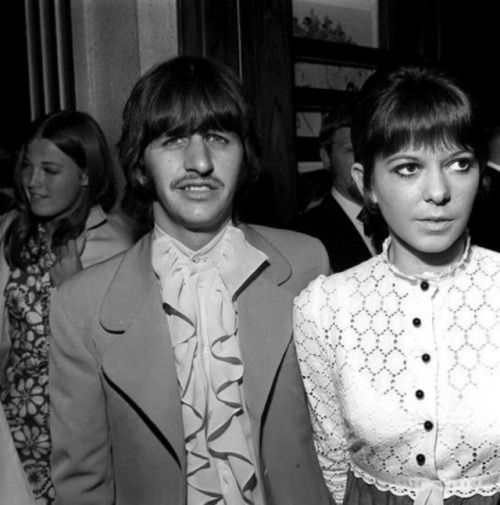 sirringostarkey:  The Beatles, Yellow Submarine (1968) Premiere
