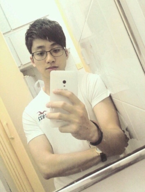 only-str8: Another cute Hong Kong STR8. Email/DM for more :p don’t forget to follow me for mor