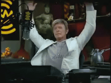 rubyvroom:  snoopdogg420:  david bowie thats so rud e  *choking sounds* 