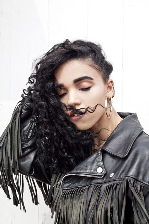 FKA Twigs Playlist