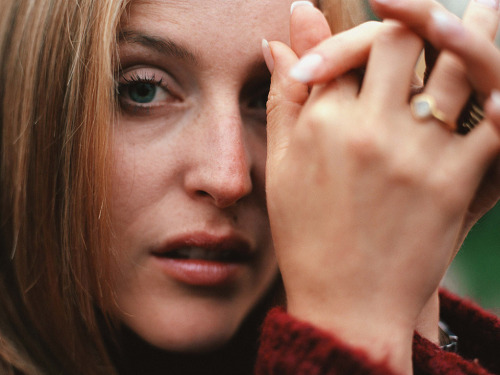 xfileslesbian:gillian anderson