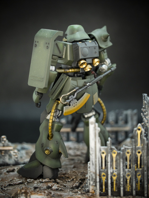 I Present To You Today My Favourite Variant Of The Zaku 2 Design; The Zaku 2 FZ! Please Take A Look At
