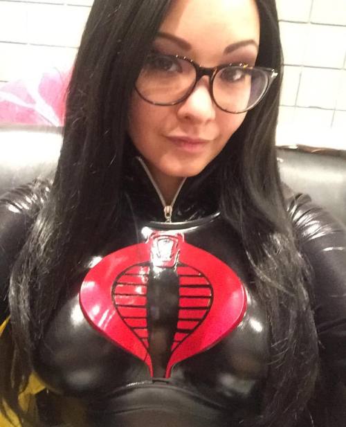 ani-mia:  I get to shoot this, this week! @maze_studio   Armor by @pit_viper_studios  #animia #cosplay #cosplayer #baroness #thebaroness #gijoe #cobra #cobracommand #pitviperstudios