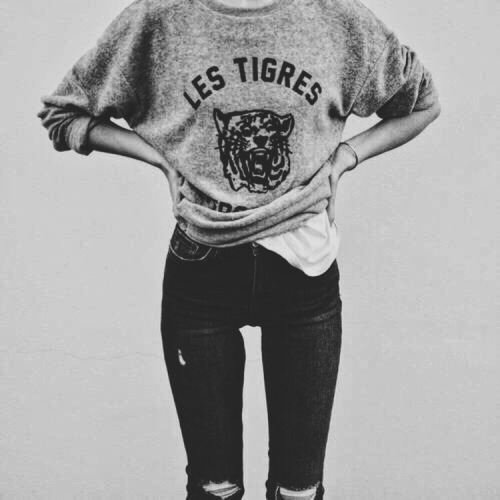 brookey1125:  B&W Skinny jeans thinspo