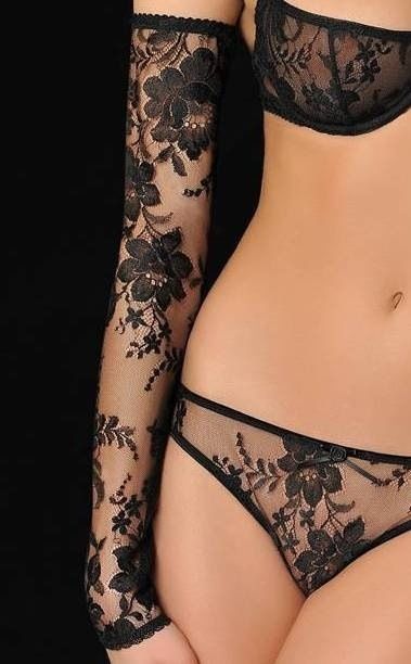he-bien-ouais:  ♥ ♥ ♥ - http://he-bien-ouais.tumblr.com/ annantan:  Soie douce