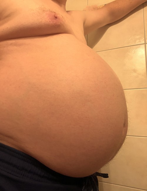 Should I Take Part In A Beer Belly Contest? Do You Think My Belly Is Big Enough To Join In Now?