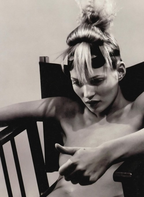 jinxproof:  Kate Moss, 1996 | © David Sims 