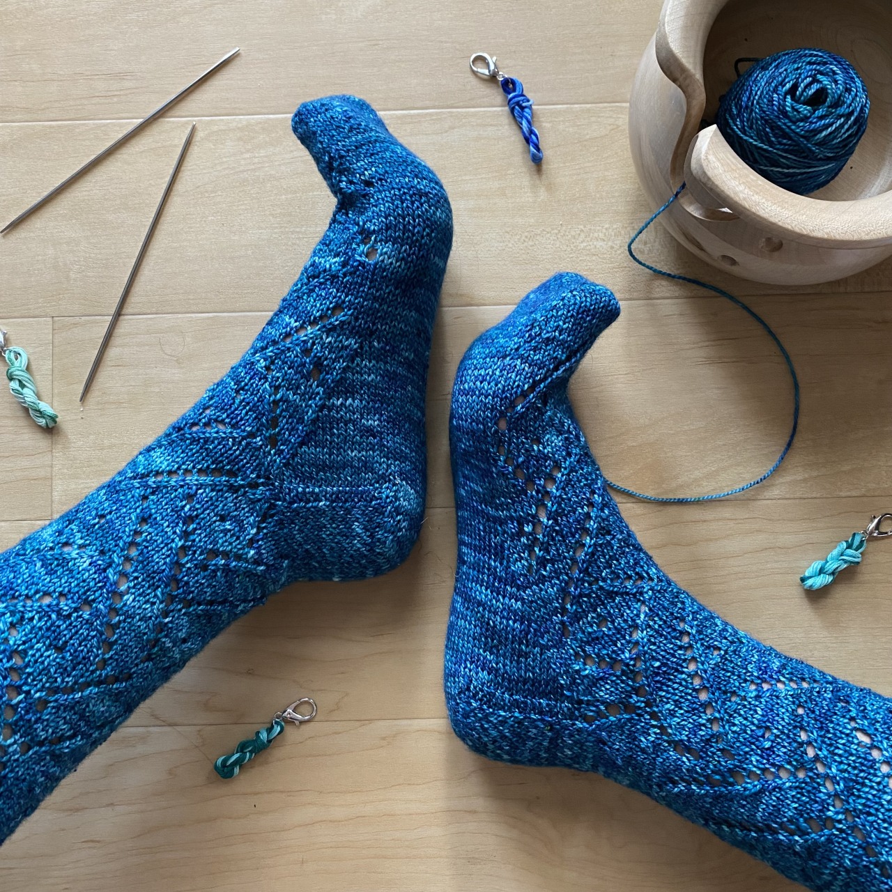 Reverie Designs — Diamond Eyed Socks pattern by Hannah Reverie