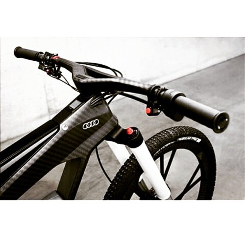 instabicycle: Via @aadilebrahim: #carbonfiber #audi #cycle #bicycle #carbon #airshock I want one