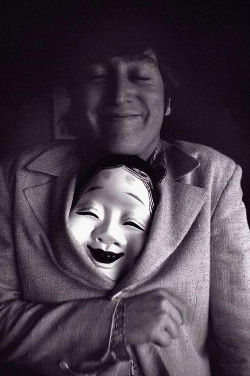 nostalgia-gallery:  John Lennon with Otafuku (Japanese Noh mask)
