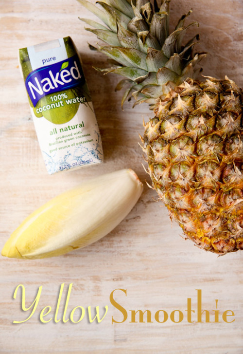 vegan-yums:  Skinny Pina Colada Smoothie (x)