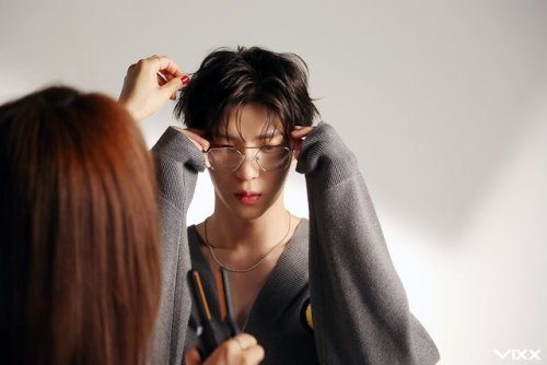 officialrovix: Leo for Theatre+ Magazine September Issue Shooting Behind | © Naver