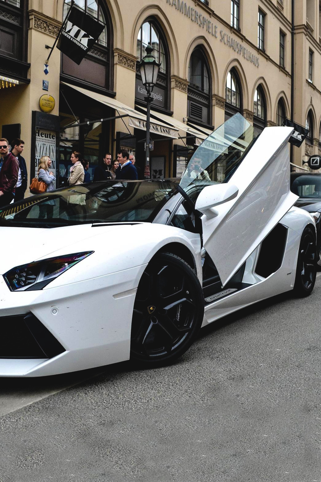 stayfr-sh:
“Lambo.”