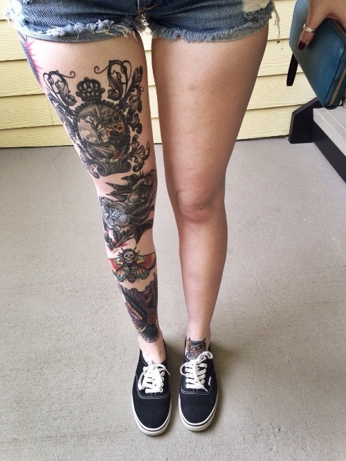xojellyfishxo:  if you want see more like this go to: eckelit.tumblr.com on We Heart It.