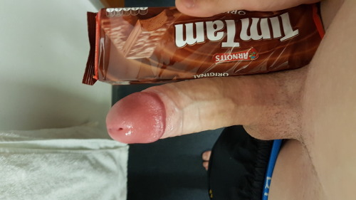 monsterdickted: AussieMGonWild just submitted this telling me “Which Australian goodness would