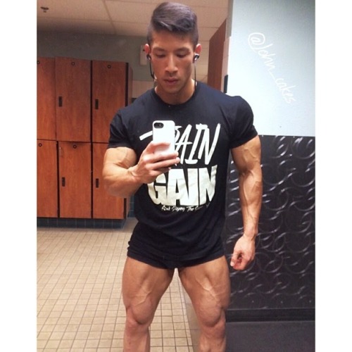 Porn Pics builddudebuild:John Nguyen