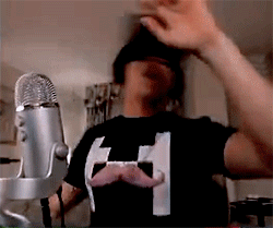i-want-a-slurpee:   “Oculifsh Rish!!”  (x)