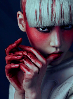 furples:  Photographer: Xi SinsongArt Director/Stylist: Michael TuckerModel: Soo Joo 