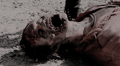 peletiersdixon:  twd meme | eight scenes [3/8] It’s Michonne. She broke in, stole
