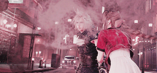 waterdeeps:Aerith and Cloud in the FINAL FANTASY VII REMAKE for FFVII A Symphonic Reunion trailer.