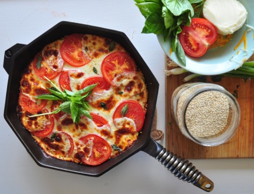 magicalfoodtime: (via Cast Iron Quinoa Caprese — The Cookery Wife)