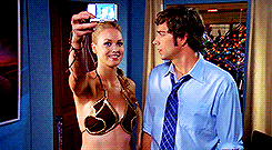 barkingsparrow:favourite halloween episodes | chuck, 1x06 - “chuck versus the sandworm”ellie: do you