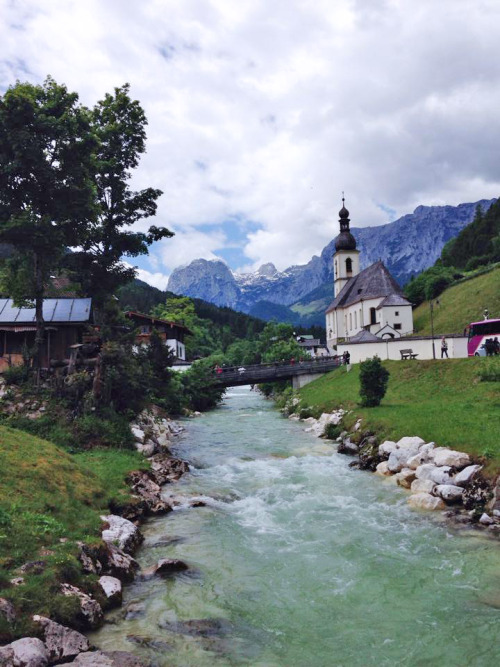 travelthisworld:  Ramsau, Bavaria, Germany submitted by: clintonistaa, thanks! 