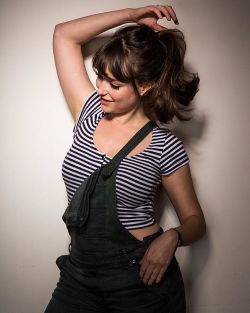 I dig everything about this woman. She just needs sexier pics online: https://www.instagram.com/mintmilana/?hl=en