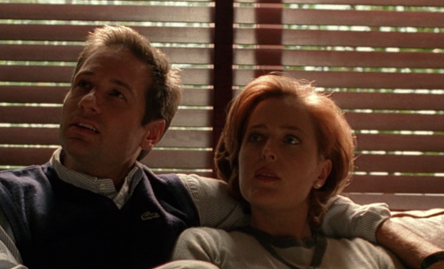 spacemomscully:when you get caught staring at each others lips then pretend it didn’t happen