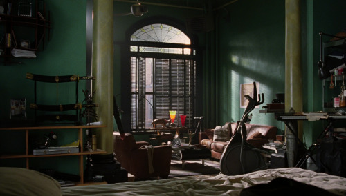 Del’s apartment in I, Robot (2004)